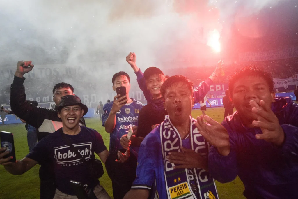 persib bandung vs bali united stadion gbla
